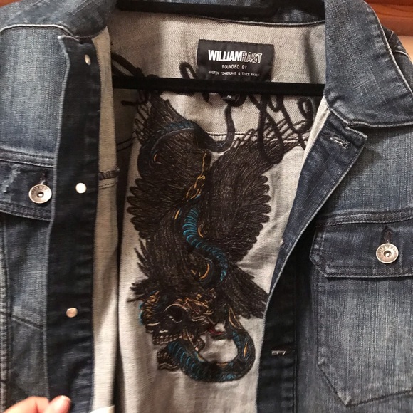 Legend embroidered Jean jacket - Picture 4 of 5